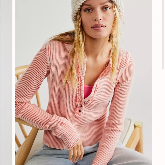 FP One Free People Colt One Blush Waffle Henley Relaxed Top Small - Picture 2 of 9
